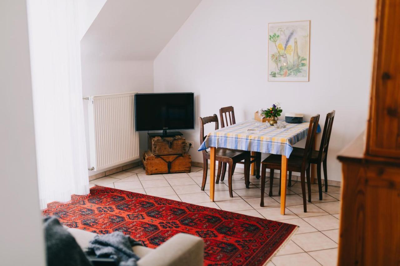 Bio-Weingut Staffelter Hof Guest House เคิร์ฟ ภายนอก รูปภาพ