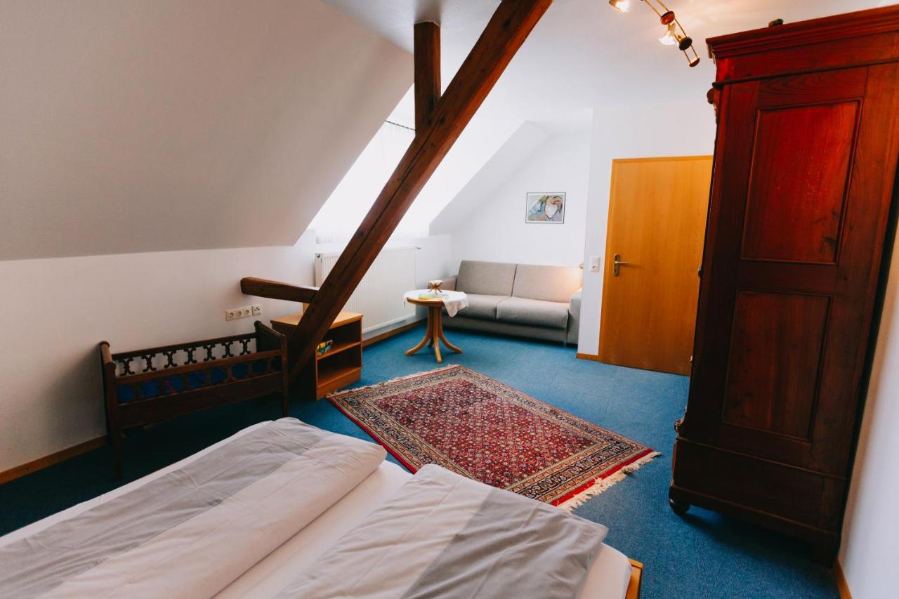 Bio-Weingut Staffelter Hof Guest House เคิร์ฟ ภายนอก รูปภาพ