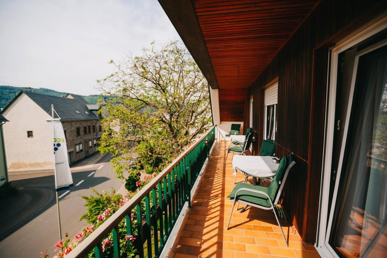 Bio-Weingut Staffelter Hof Guest House เคิร์ฟ ภายนอก รูปภาพ