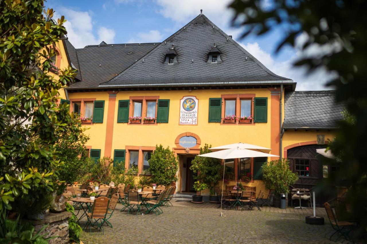 Bio-Weingut Staffelter Hof Guest House เคิร์ฟ ภายนอก รูปภาพ