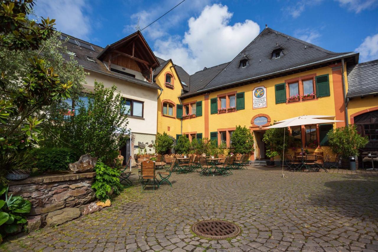 Bio-Weingut Staffelter Hof Guest House เคิร์ฟ ภายนอก รูปภาพ