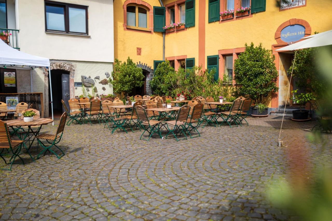 Bio-Weingut Staffelter Hof Guest House เคิร์ฟ ภายนอก รูปภาพ