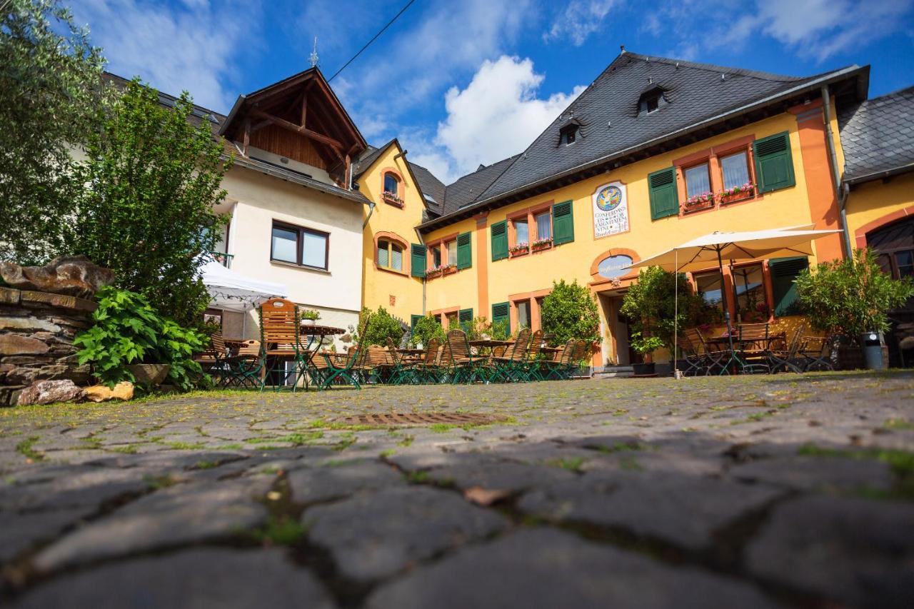 Bio-Weingut Staffelter Hof Guest House เคิร์ฟ ภายนอก รูปภาพ
